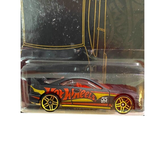 3 - Hot Wheels 55 Years Pearl & Chrome 1:64 Diecast Car Acura Porsche Chevy 2023 - Picture 8 of 9